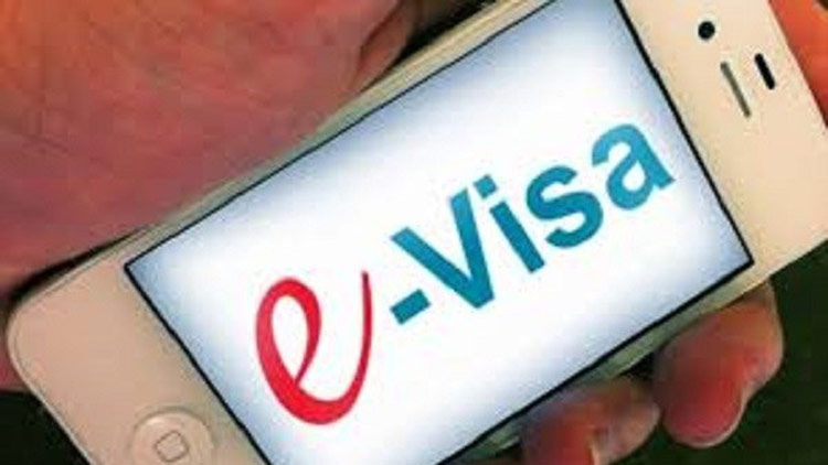 ക​മ്പ​നി​ക​ൾ ഇ-​വി​സ ര​ജി​സ്ട്രേ​ഷ​ൻ   ന​ട​ത്ത​ണം -റോ​യ​ൽ ഒ​മാ​ൻ പൊ​ലീ​സ്​