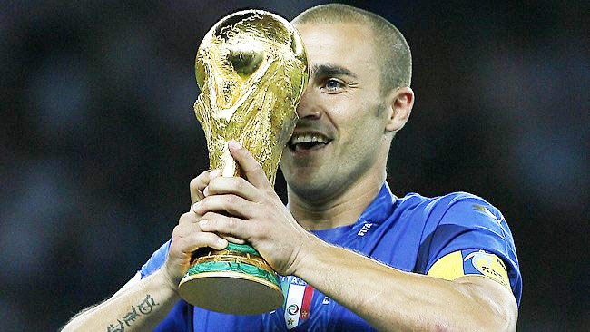 ക​ന്ന​വാ​രോ ചൈ​ന​യു​ടെ കോ​ച്ച്​