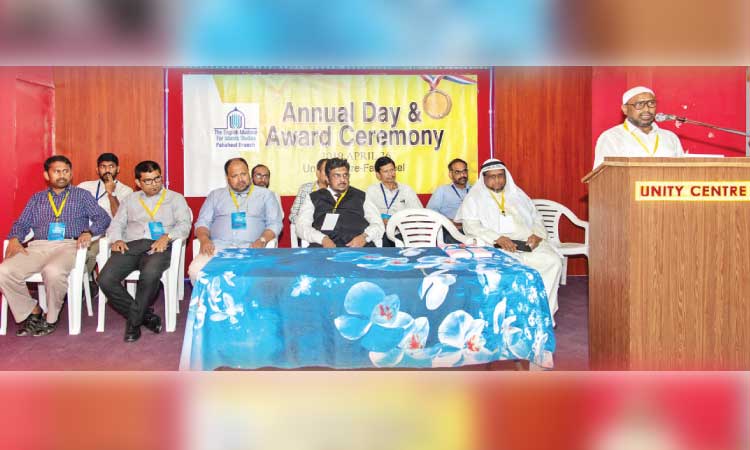 ഫ​ഹാ​ഹീ​ൽ ഇം​ഗ്ലീ​ഷ് മ​ദ്​​റ​സ വാ​ർ​ഷി​കം ആ​ഘോ​ഷി​ച്ചു