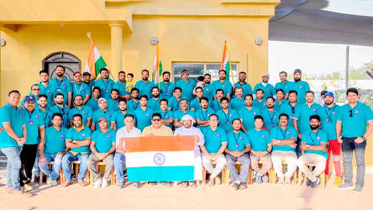 ഫൈ​സ​ലു​മാ​ർ ഒ​ത്തു​ചേ​ർ​ന്നു