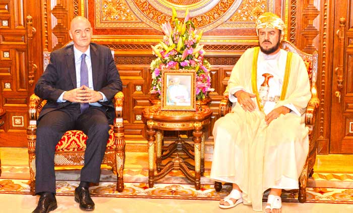 ഫി​ഫ പ്ര​സി​ഡ​ൻ​റ്​ ഒ​മാ​ൻ സ​ന്ദ​ർ​ശി​ച്ചു