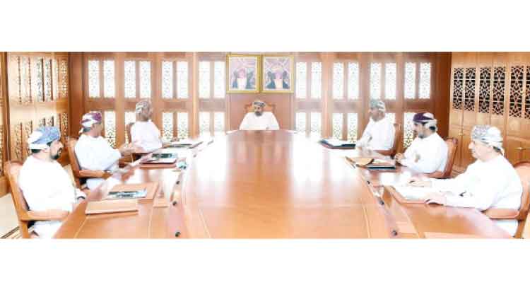 സാ​മ്പ​ത്തി​ക ക​മ്മി​റ്റി​ ആ​ദ്യ യോ​ഗം ചേ​ർ​ന്നു