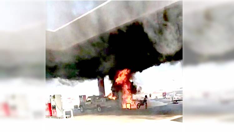 വാദിബനീ ഖാലിദിൽ പെട്രോൾ പമ്പിൽ തീപിടിത്തം