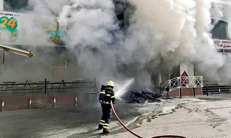 വാ​ദി ക​ബീ​റി​ൽ ക​ട​യി​ൽ തീ​പി​ടി​ത്തം: ഇ​ന്ത്യ​ക്കാ​ര​ന​ട​ക്കം  ര​ണ്ടു പേ​ർ​ക്ക്​ പ​രി​ക്ക്​