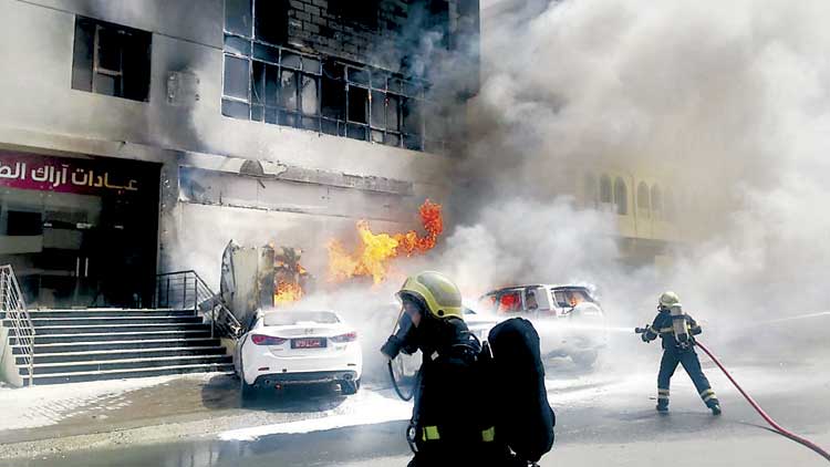 അസൈബയിൽ വൻ തീപിടിത്തം കെട്ടിടം കത്തിനശിച്ചു