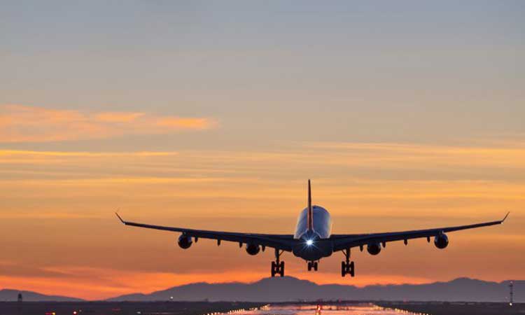 യു.​എ.​ഇ​യി​ൽ നി​ന്ന്​ ഇ​ന്ത്യ​യി​ലേ​ക്ക്​ വി​മാ​ന​യാ​ത്ര ദു​രി​ത​മാ​കു​ന്നു, അ​ബൂ​ദ​ബി​യി​ൽ​നി​ന്നു​ള്ള എ​ല്ലാ സ​ർ​വീ​സു​ക​ളും ജെ​റ്റ് എ​യ​ർ​വെ​യ്സ് നി​ർ​ത്തി