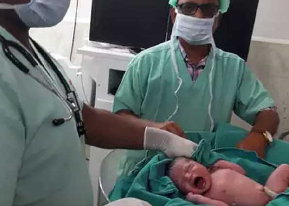 ദു​ര​ന്ത​ത്തി​നി​ടെ  പി​റ​ന്ന കു​ഞ്ഞി​ന്​ പേ​ര്​ ഫോ​നി