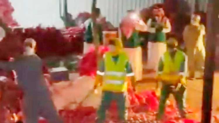 സാ​​ധ​​ന​​ങ്ങ​​ളു​​ടെ പൂ​​ഴ്ത്തി​​വെ​​പ്പ്: വെ​​യ​​ർ ഹൗ​​സി​​ൽ​​നി​​ന്ന് ട്ര​​ക്​ ഉ​​ട​​മ​​യെ അ​​റ​​സ്​​​റ്റ്​ ചെ​​യ്തു