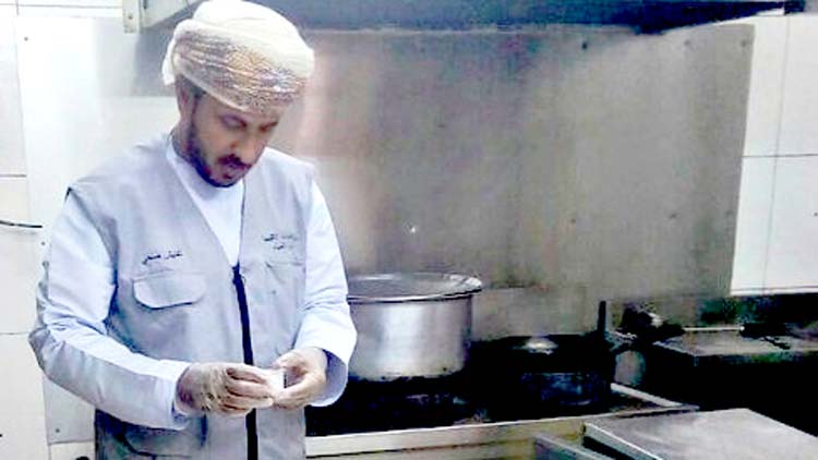 ഭക്ഷ്യസുരക്ഷ കർക്കശമാക്കി; ആ​യി​രം റി​യാ​ൽ വ​രെ പി​ഴ ചു​മ​ത്തും