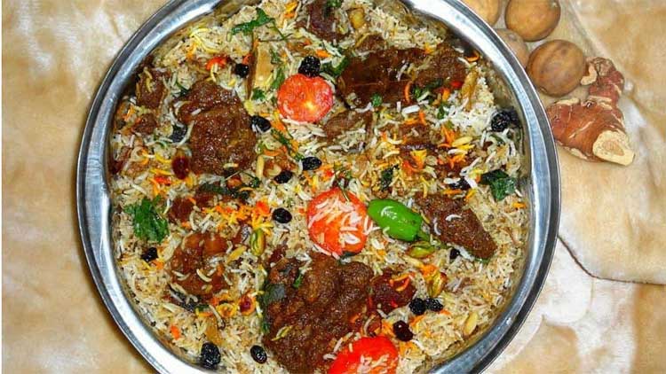 അറിഞ്ഞു കഴിക്കാം ആഹാരം : ദുബൈയിലെ ഹോട്ടലുകളിൽ കലോറി മൂല്യം രേഖപ്പെടുത്തിയ മെനു കാർഡ്​ നിർബന്ധമാക്കുന്നു