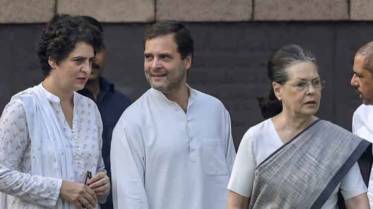 ഗാ​ന്ധി കു​ടും​ബ​ത്തി​ന്​ എ​സ്.​പി.​ജി സു​ര​ക്ഷ വി​ദേ​ശ​ത്തും വേ​ണം –കേ​ന്ദ്ര സ​ർ​ക്കാ​ർ ​