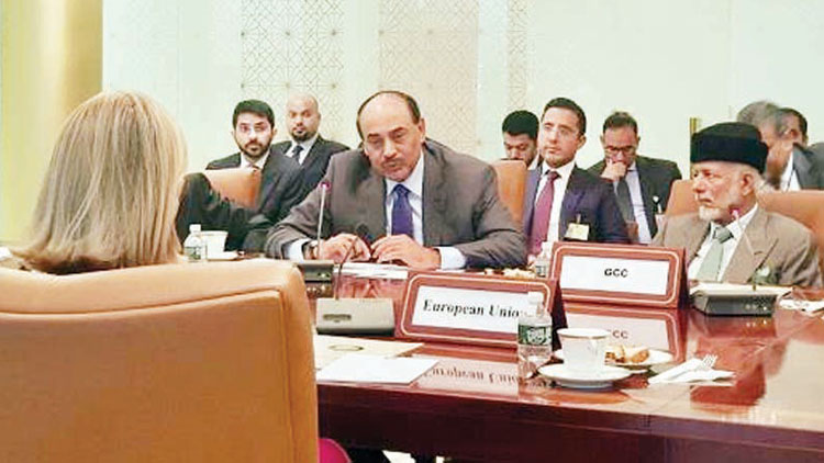 ജി.​സി.​സി, യൂ​റോ​പ്യ​ന്‍ യൂ​നി​യ​ന്‍  പ്ര​തി​നി​ധി​ക​ൾ കൂ​ടി​ക്കാ​ഴ്ച ന​ട​ത്തി
