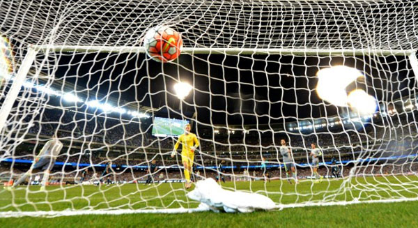 കളിമൈതാനത്ത് കാരുണ്യത്തിന്‍െറ ഗോള്‍മഴ