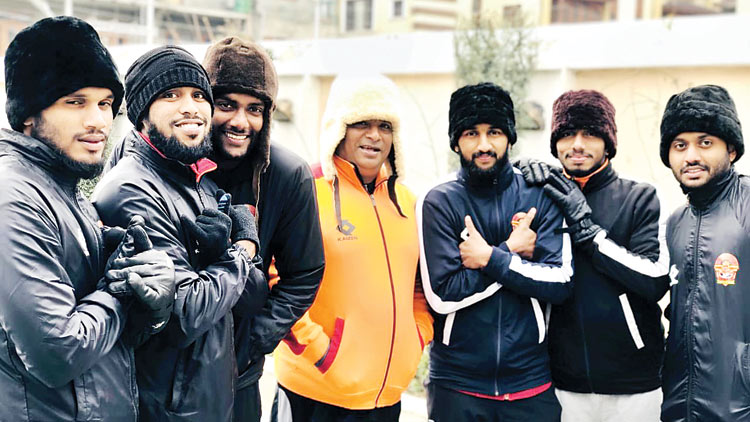 കൊ​ടും ത​ണു​പ്പി​ൽ ഗോ​കു​ലം കേ​ര​ള ഇന്ന് റിയൽ കശ്മീറിനെതിരെ