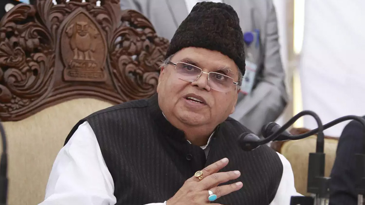 നേതാക്കൾ തടവിൽ കഴിയാനും പഠിക്കണം -കശ്മീർ ഗവർണർ