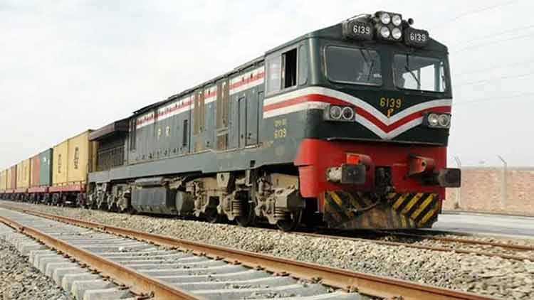 ഗുജറാത്ത് റെയിൽവേ പൊലീസ് ആപ്പിൽ പാക് തീവണ്ടിയുടെ ചിത്രം