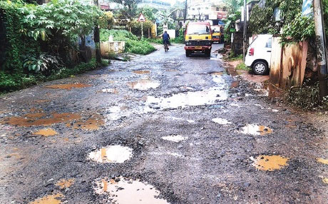 റോഡും സ്ലാബും തെരഞ്ഞെടുപ്പില്‍ വില്ലനാവുമോ?