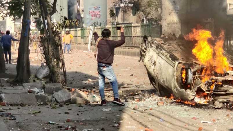 ഹിന്ദുവാണെന്ന്​ പറഞ്ഞിട്ടും പാൻറഴിച്ച്​ പരിശോധിക്കാൻ ശ്രമിച്ചുവെന്ന്​ പത്രപ്രവർത്തകൻ