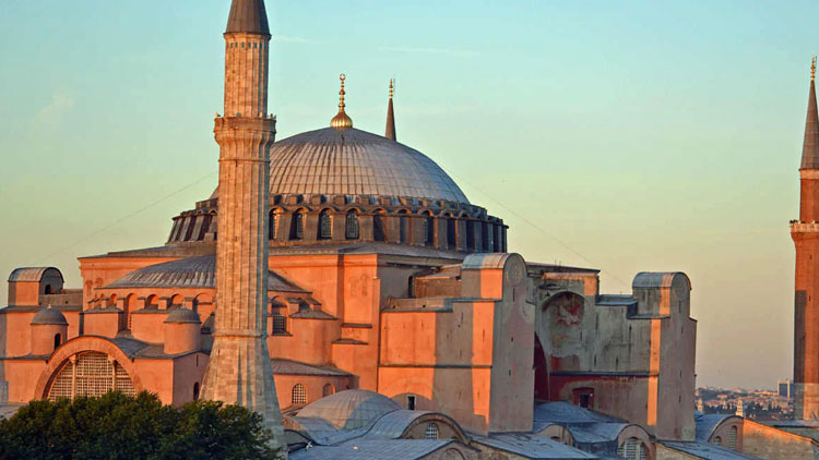 അയ സോഫിയ വീണ്ടും മസ്​ജിദ്​