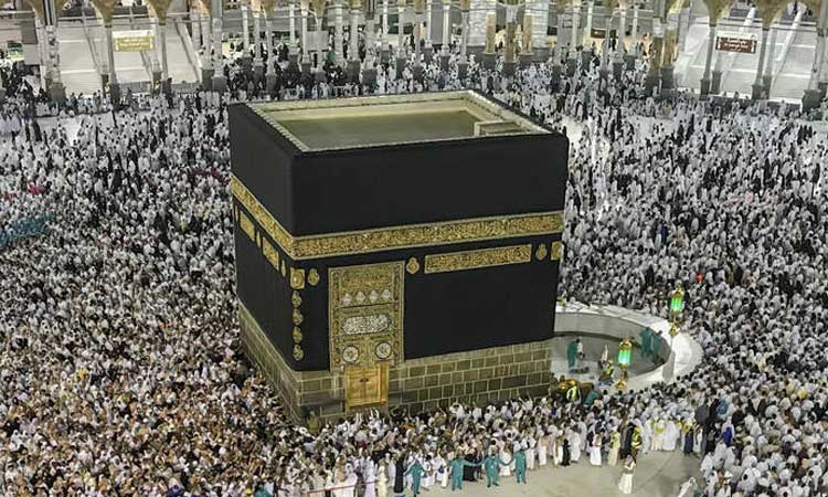 ഹജ്ജ്​​: അധികസീറ്റുകൾക്ക്​ സർക്കാർ നിരക്ക്​; സ്വകാര്യ ഏജൻസികൾ സുപ്രീം കോടതിയിൽ