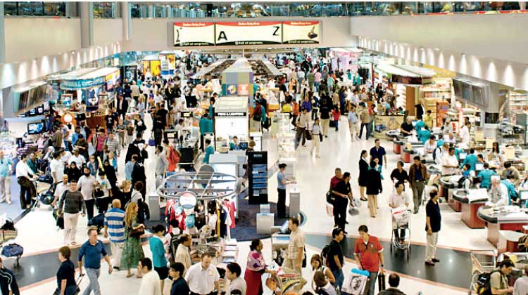 ഇൗ ​ശ​നി​യാ​ഴ്ച ദു​ബൈ എ​യ​ർ​പോ​ർ​ട്ട് തി​ര​ക്കി​ല​മ​രും; പ്ര​തീ​ക്ഷി​ക്കു​ന്ന​ത് 73,000 യാ​ത്ര​ക്കാ​രെ