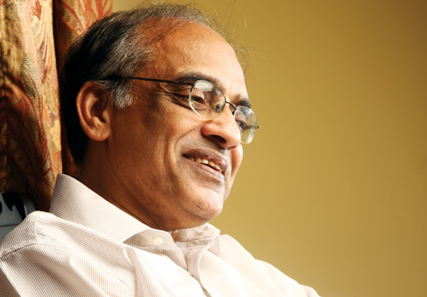 സുതാര്യം, സത്യസച്ഛം ഈ ഉദ്യോഗപര്വം സുതാര്യം, സത്യസച്ഛം ഈ ഉദ്യോഗപര്വം