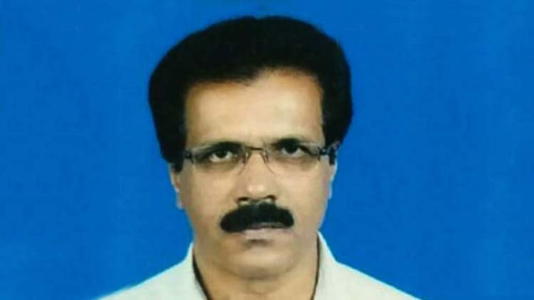 പെ​​​​രി​​​​ന്ത​​​​ല്‍മ​​​​ണ്ണ സ്വ​​​ദേ​​​ശി  ഹൃ​​​​ദ​​​​യാ​​​​ഘാ​​​​തം മൂ​​​​ലം മ​​​രി​​​ച്ചു