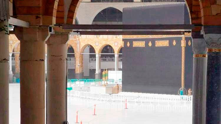 ഹ​റം മു​മ്പും വി​ജ​ന​മാ​യി​ട്ടു​ണ്ട്​: ച​രി​ത്ര നി​മി​ഷ​ങ്ങ​ള്‍