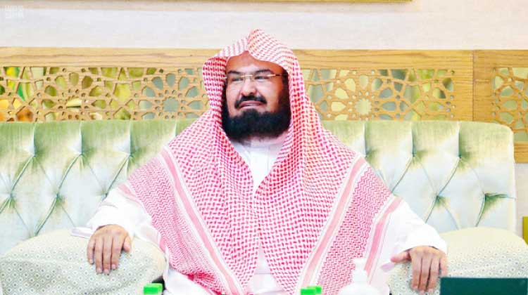 ഹറമുകളുടെ കവാടങ്ങൾ വൈകാതെ തുറക്കും​ –ഡോ. അബ്​ദുറഹ്​മാൻ അൽസുദൈസ്