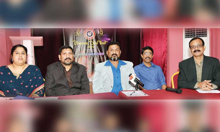 ഹാ​ർ​മ​ണി മ്യൂ​സി​ക്​ 13ാം വാ​ർ​ഷി​കാ​ഘോ​ഷം