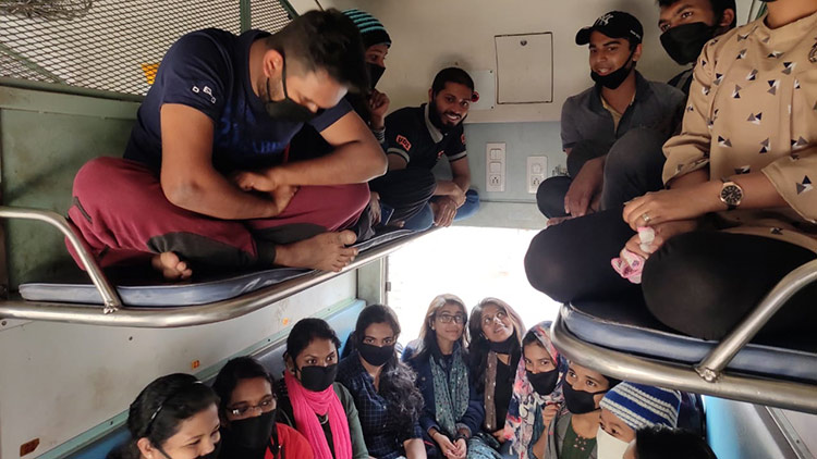 ഹരിയാനയിൽ കുടുങ്ങിയ മലയാളി വിദ്യാർഥികൾ നാട്ടിലേക്ക്​ തിരിച്ചു