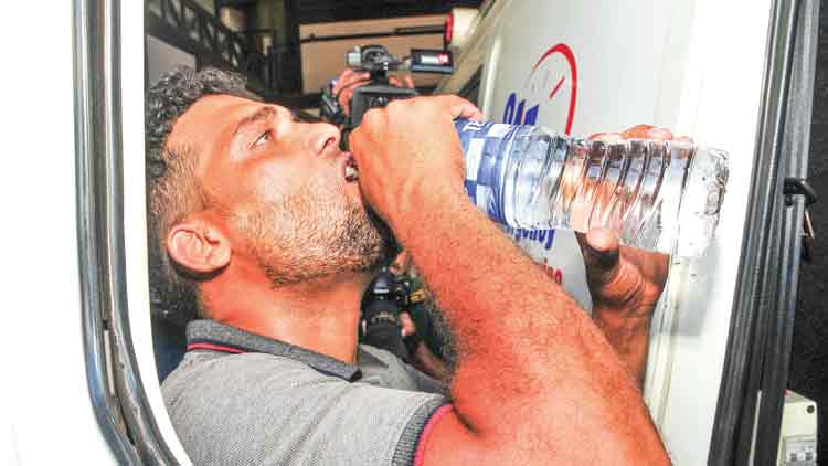 ‘ക്രെ​ഡി​റ്റ് എ​െൻറ മാ​ത്ര​മ​ല്ല, എ​ല്ലാ​വ​ർ​ക്കും ന​ന്ദി’