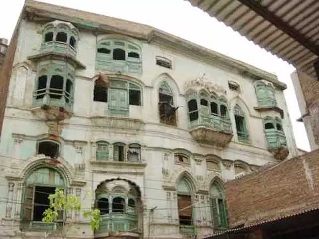 ഋ​ഷി ക​പൂ​റി​െൻറ പാ​കി​സ്​​താ​നി​ലെ വീ​ട്​ മ്യൂ​സി​യ​മാ​ക്കും