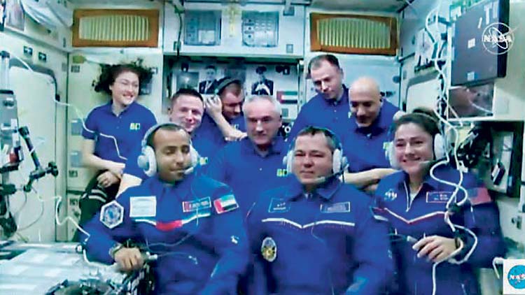 ആകാശത്ത്​ ഹസ്സ ഹാപ്പിയാണ്