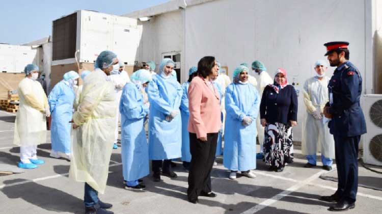 ആരോഗ്യപ്രവർത്തകരുടെ പങ്ക് പ്രശംസനീയം –മന്ത്രി ആരോഗ്യപ്രവർത്തകരുടെ പങ്ക് പ്രശംസനീയം –മന്ത്രി