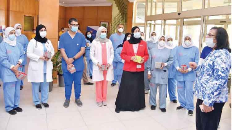 കോ​വി​ഡ്​ ചി​കി​ത്സ കേ​ന്ദ്ര​ങ്ങ​ളി​ൽ ആ​രോ​ഗ്യ​മ​ന്ത്രി സ​ന്ദ​ർ​ശ​നം ന​ട​ത്തി