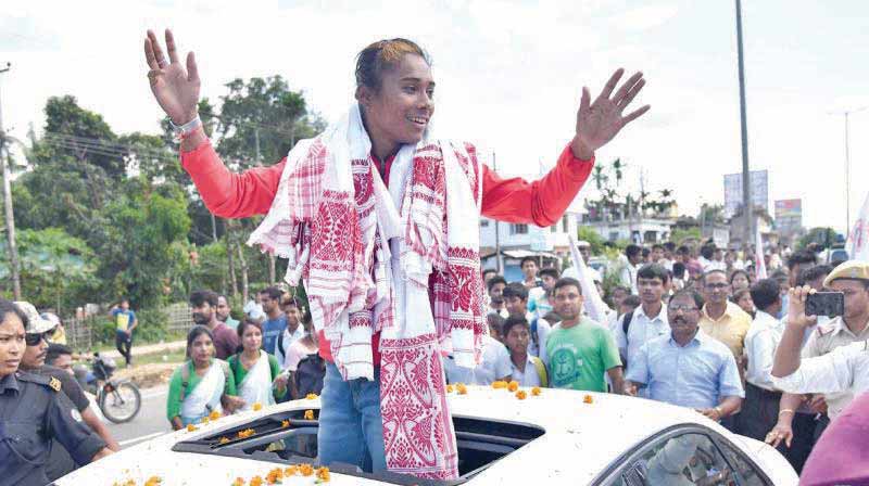 ഹി​മ ദാ​സ്​: ഗോ​ൾ​ഡ​ൻ ഗേ​ൾ