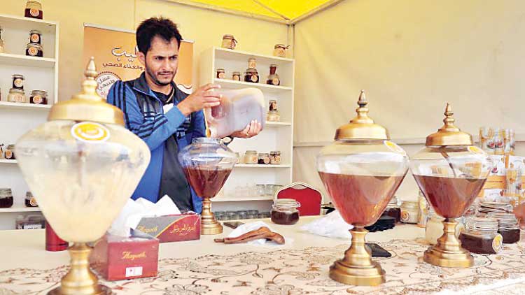 ഹണി എക്സിബിഷന് ഇന്ന് തുടക്കം: സൂഖ് വാഖിഫിന് ഇനി മധുരനാളുകൾ