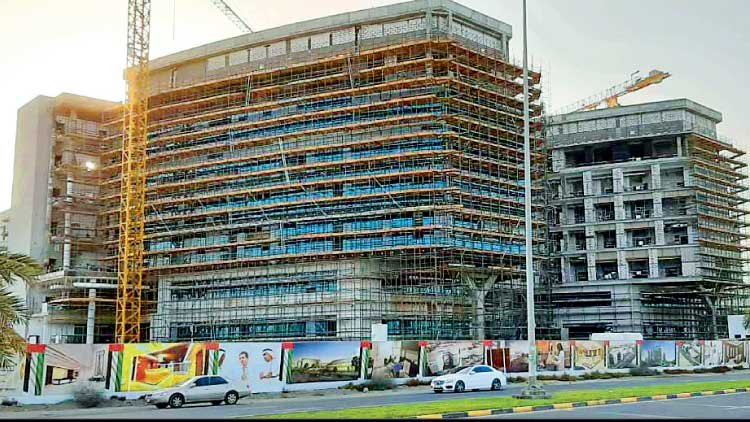 ഫു​ജൈ​റ ശൈ​ഖ് ഖ​ലീ​ഫ സെ​ൻ​ട്ര​ൽ ആ​ശു​പ​ത്രി നി​ര്‍മ്മാ​ണം പു​രോ​ഗ​മി​ക്കു​ന്നു