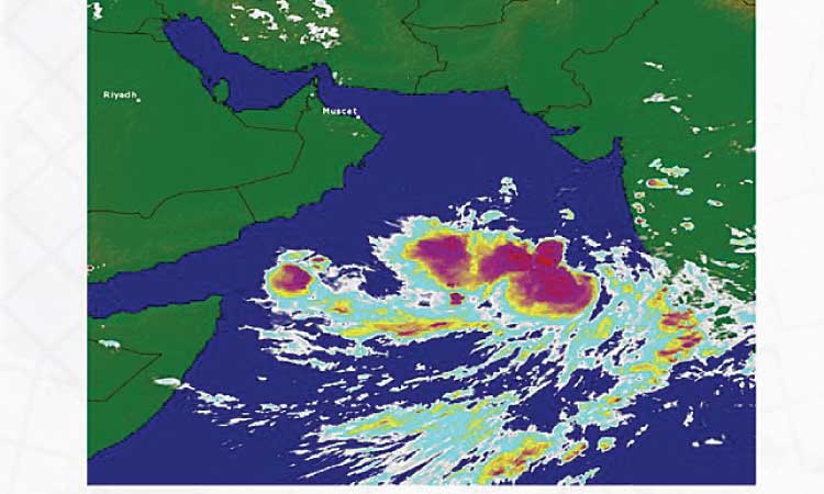 അതിതീവ്ര ന്യൂനമർദം: മൂന്ന്​ ദിവസത്തേക്ക്​ ഒമാനെ ബാധിക്കില്ല