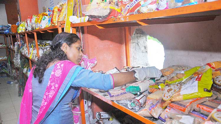 നഗരമധ്യത്തിൽ ഭിത്തി തുരന്ന്​ മോഷണം