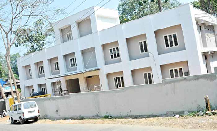 വി​ക​സ​ന പാ​ത​യി​ൽ ജി​ല്ല​യി​ലെ ആ​യു​ർ​വേ​ദ ആ​ശു​പ​ത്രി​ക​ൾ