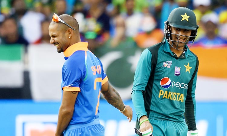 ക​ളി കാ​ര്യ​മാ​കു​ന്നു