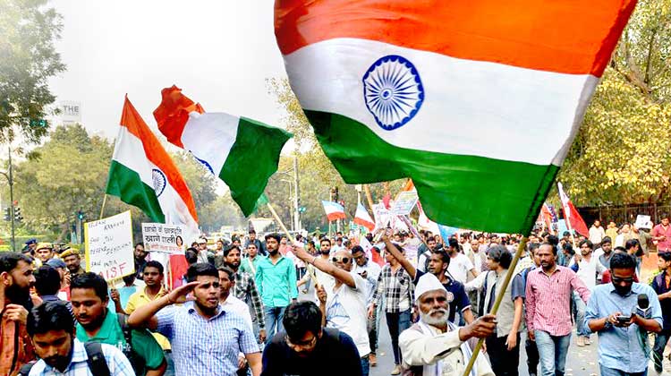 പൗരൻ അപ്രസക്തമാകുന്ന വികസനവും ജനാധിപത്യവും