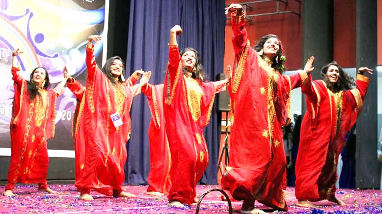 ഇന്ത്യൻ സ്‌കൂൾ ‘തരംഗ് 2019 കലോത്സവം’ തുടങ്ങി