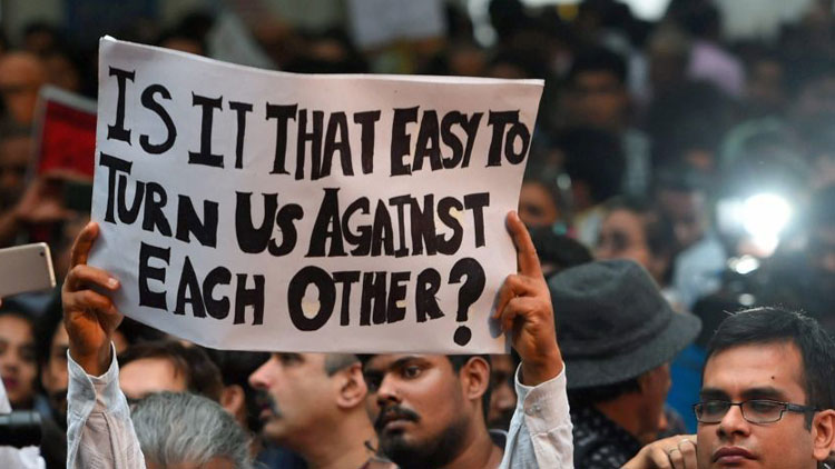 പ്രധാനമന്ത്രീ, വെറുപ്പ്​ പടർത്തുന്നവരോട്​ നിങ്ങൾ ദയ കാട്ടരുത്​...