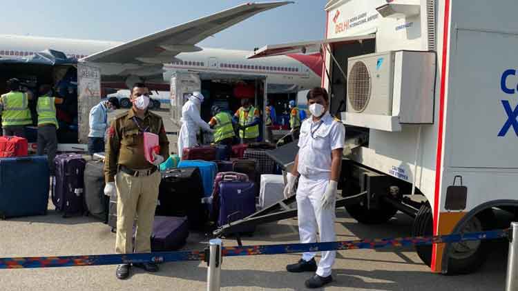 ഇറ്റലിയിൽ കുടുങ്ങിയ ഇന്ത്യൻ വിദ്യാർഥികളെ ഡൽഹിയിലെത്തിച്ചു