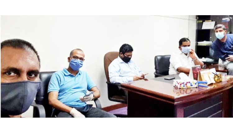 പ​ലി​ശ​ക്കാ​ർ​ക്കെ​തി​രെ ശ​ക്ത​മാ​യ  ഇ​ട​പെ​ട​ലു​മാ​യി പ​ലി​ശ വി​രു​ദ്ധ സ​മി​തി