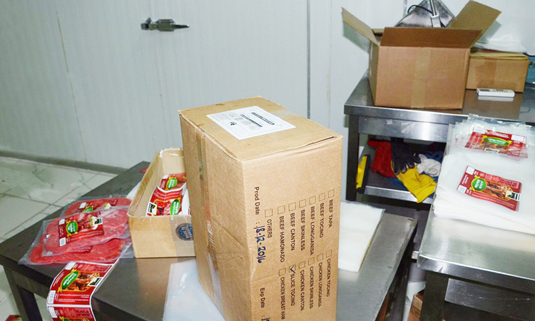 കാലാവധി കഴിഞ്ഞ മാംസം പുതിയ കവറിലാക്കി വിൽപ്പന; ഫാക്​ടറി റെയ്​ഡ്​ ചെയ്​ത്​ പൂട്ടിച്ചു