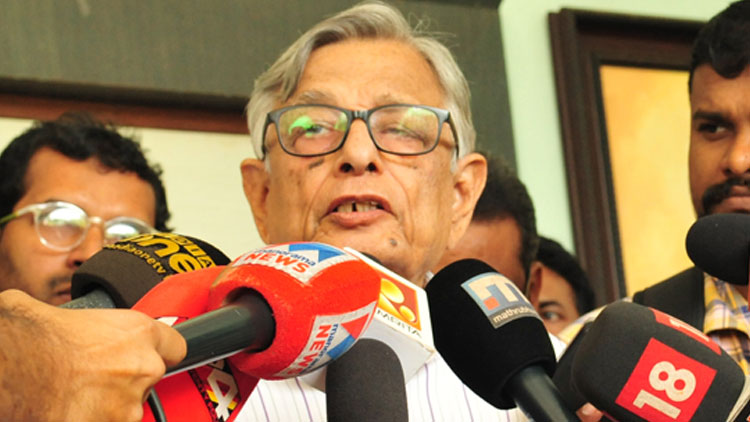 ഇടപെട്ടത്​​ ആസാദിനെ ഗവർണർ തെറ്റായി ഉദ്ധരിച്ചതിനാൽ –ഇർഫാൻ ഹബീബ്​